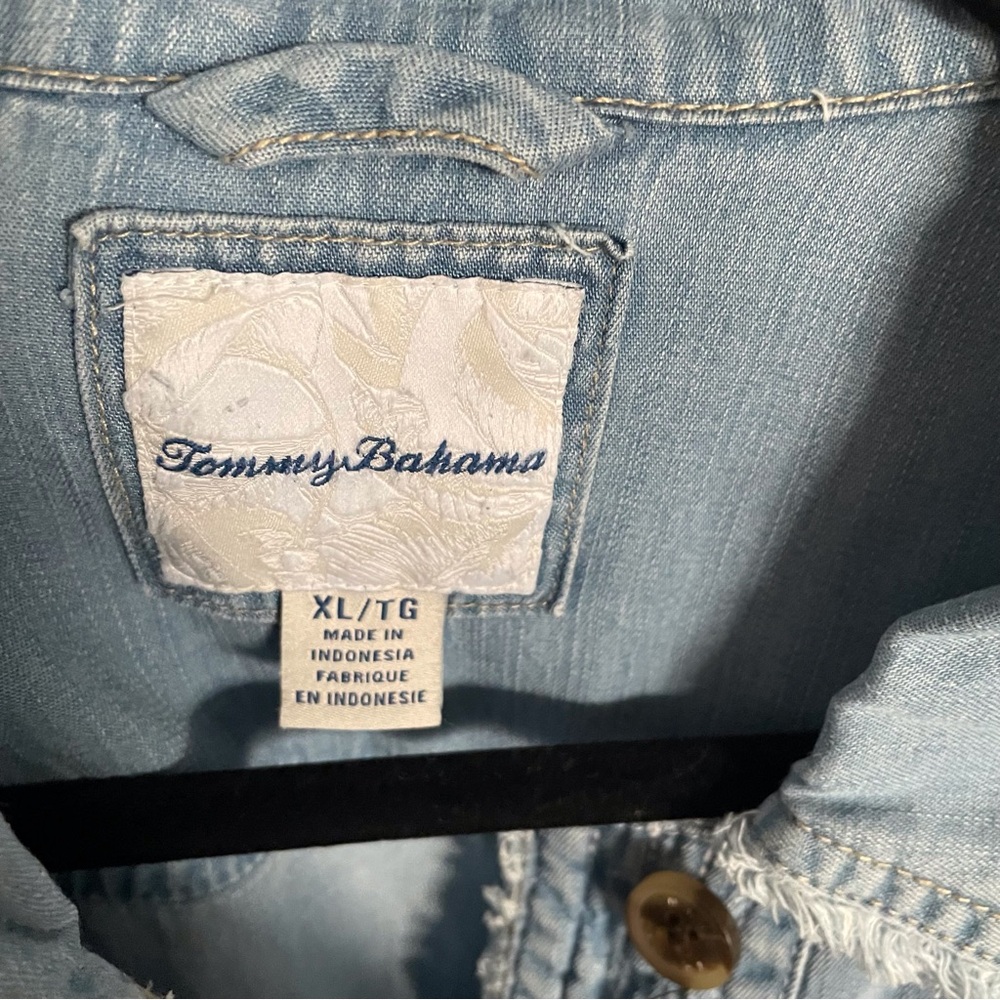 Tommy Bahama Light Blue Jean Jacket with Drawstring Waist - Picture 6 of 8